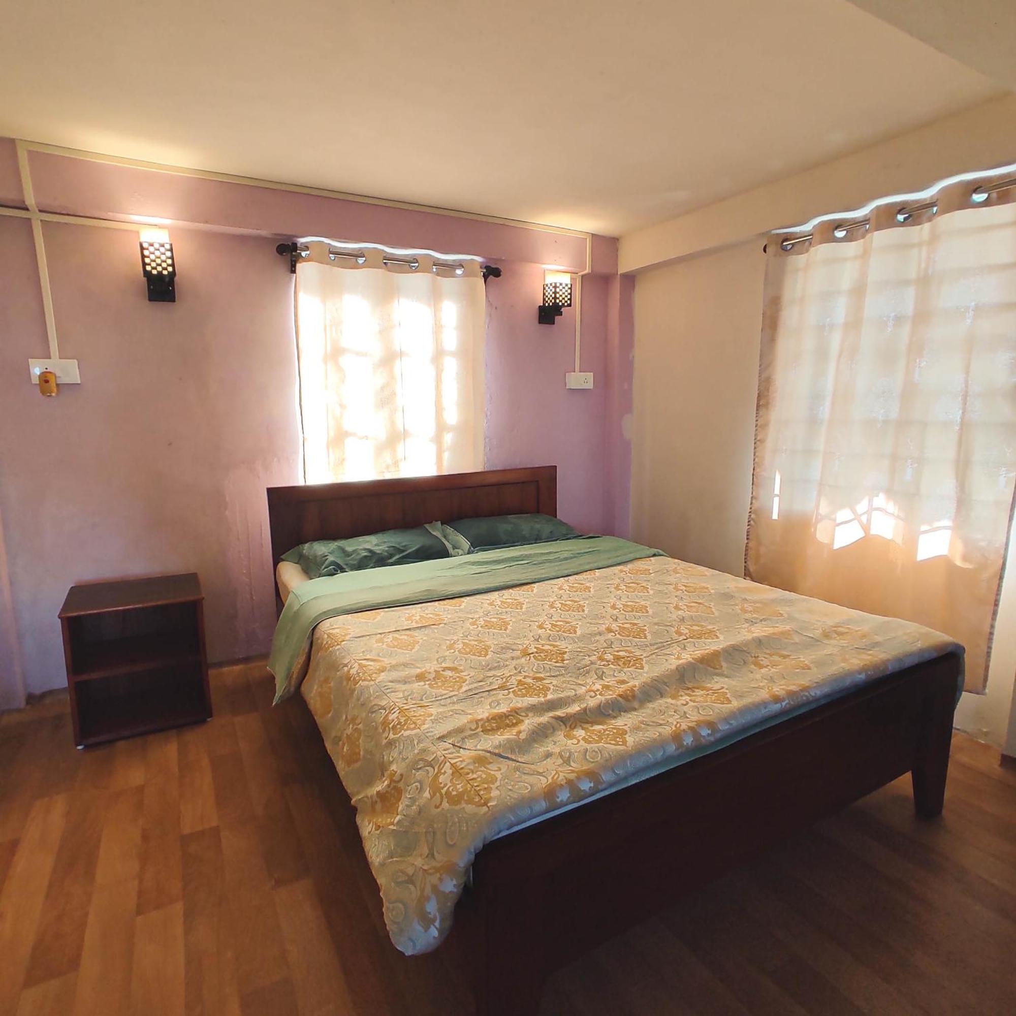 Hunsi Homestay Sohrarim Экстерьер фото